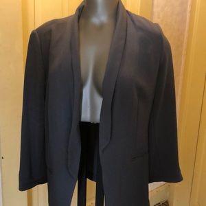 “NWT” Loren Conrad Crepe Blazer Sz.10 color Ebony!